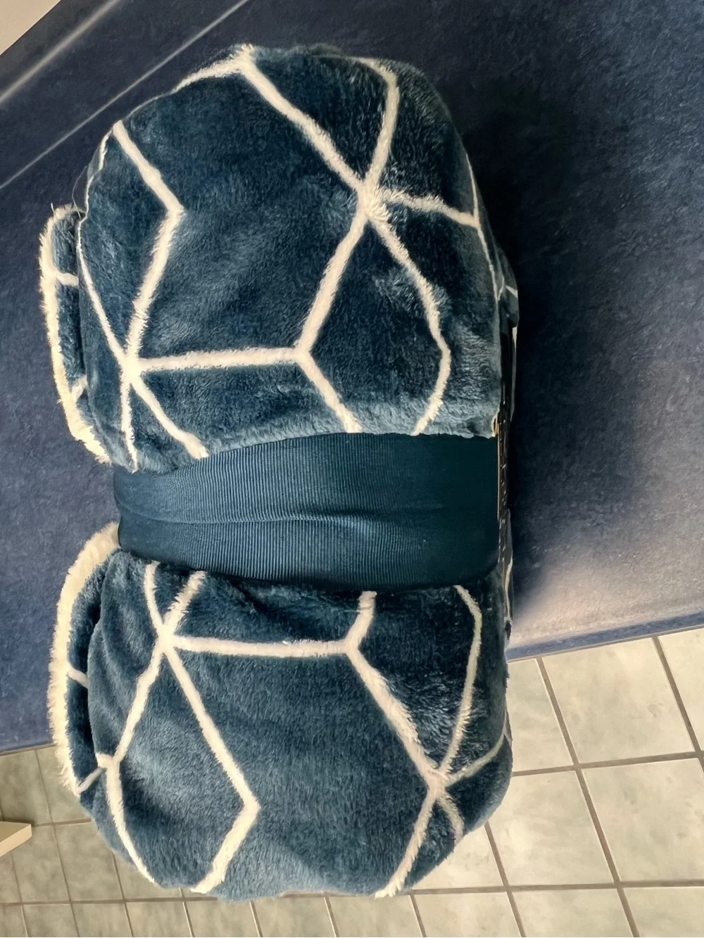 Life Comfort - The Ultimate Throw